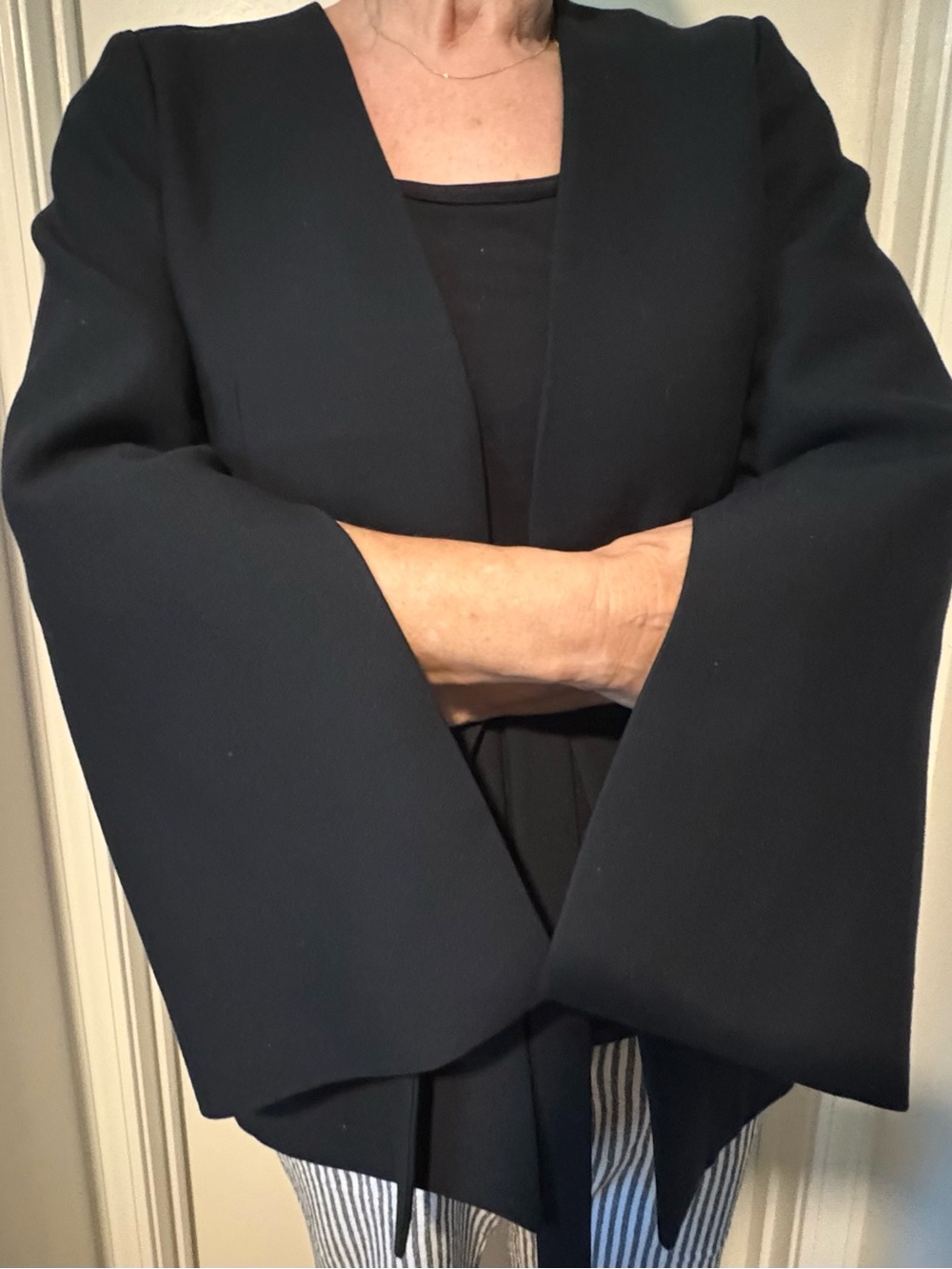 New CoS Atelier Black Open-Front Bell Sleeve Jacket